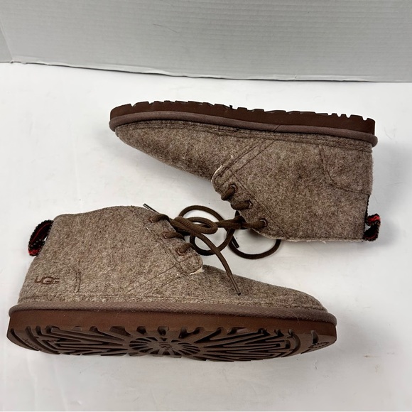 UGG Refelt Neumel Chukka Sz 7 - Picture 6 of 7